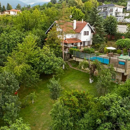 Erem Villa *